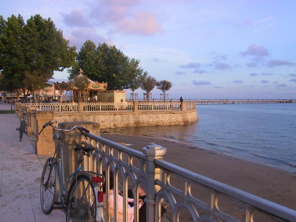 Villa Robert Shumann, A 700 M De La Plage Andernos-les-Bains Habitación foto